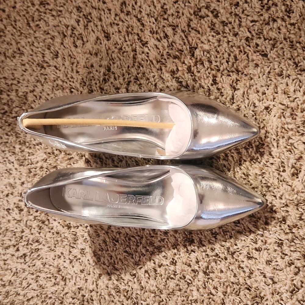 Karl Lagerfield Silver Pointy toe pump